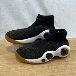Nike Flight Bonafide Flyknit Shoes Youth Size 6.5Y